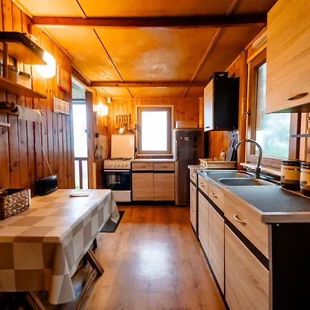 Lake House * Narty
