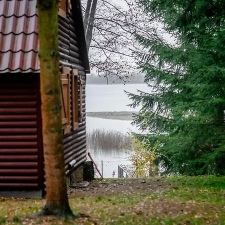 Lake House Dom wakacyjny *